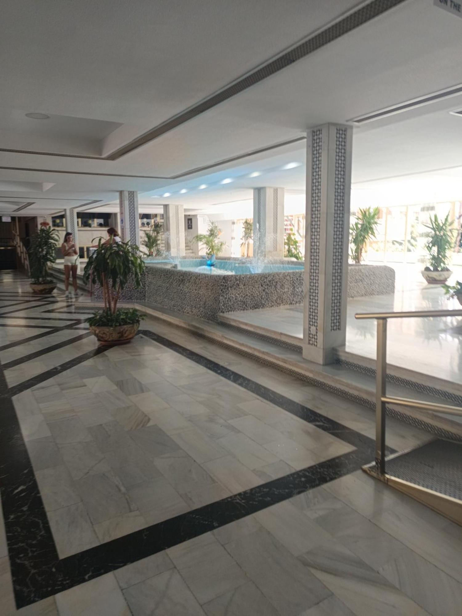 Midori Estudio Minerva Benalmádena Εξωτερικό φωτογραφία